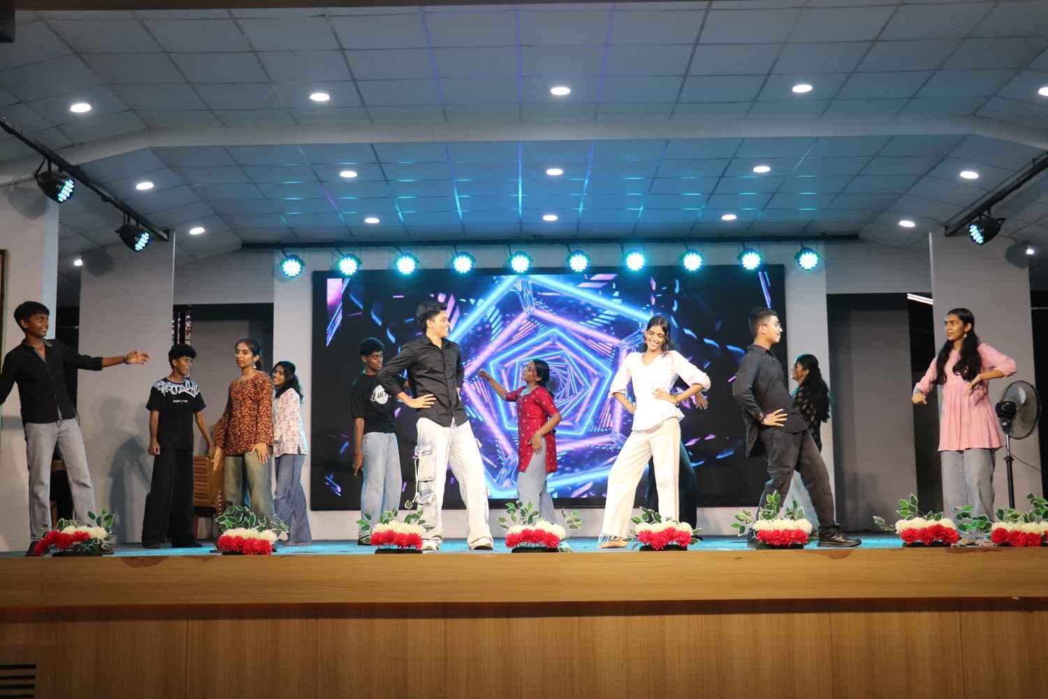 Teachers' Day Celebrated with Enthusiasm at Devamatha