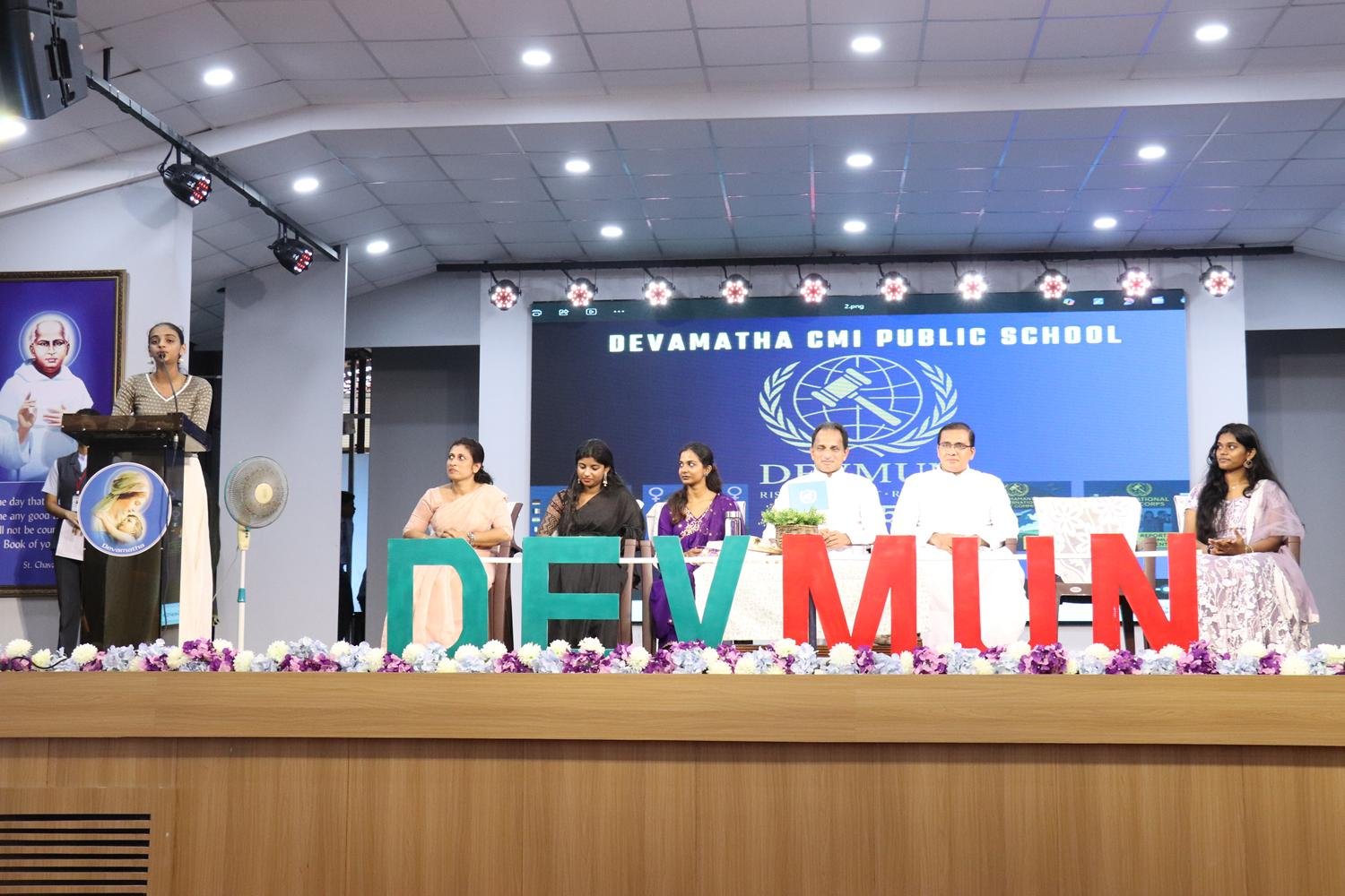 MUN